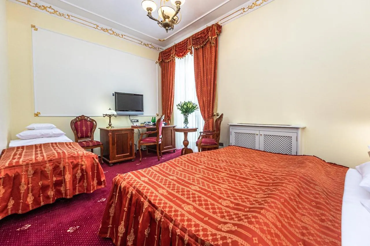 Hotel General Old Town Прага 5*,  Чехия