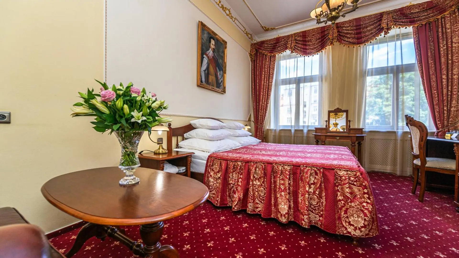 Hotel General Old Town Прага Чехия