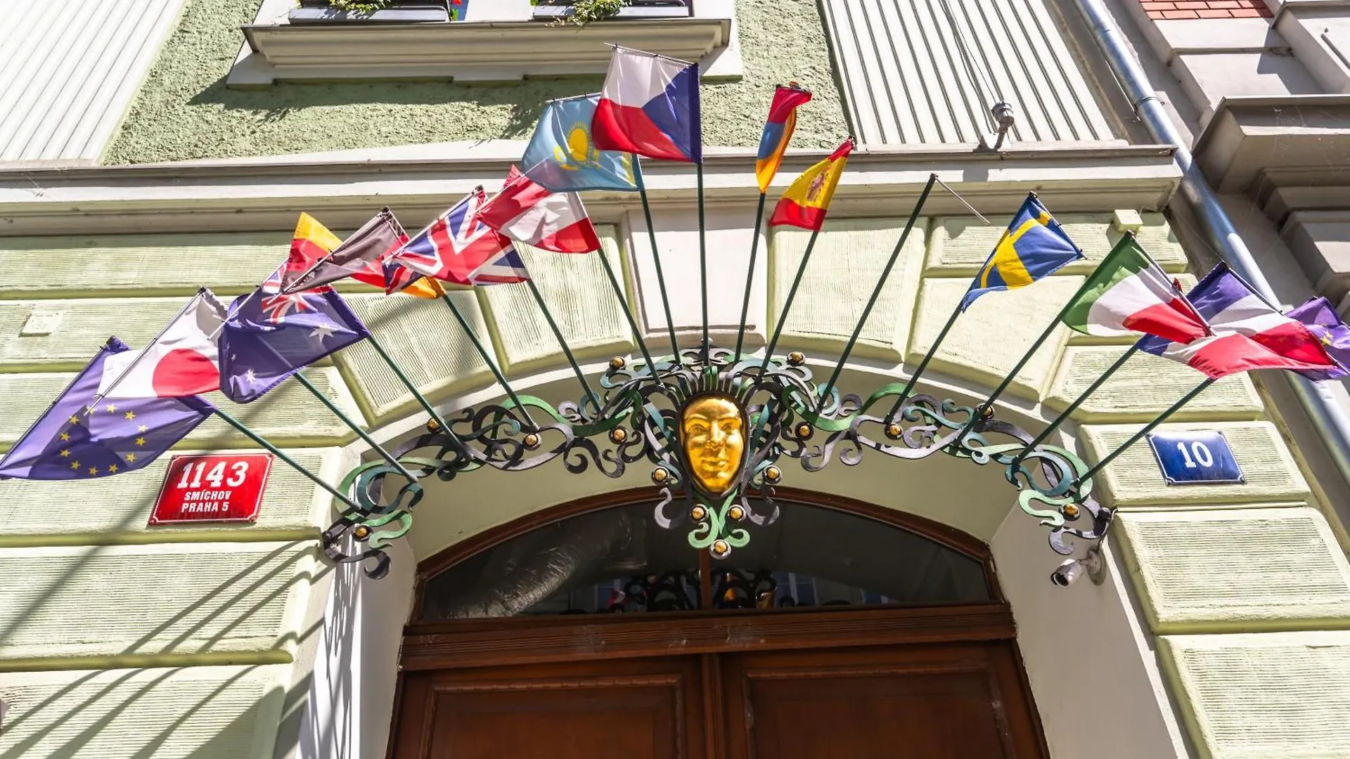 Hotel General Old Town Prague 5*,
