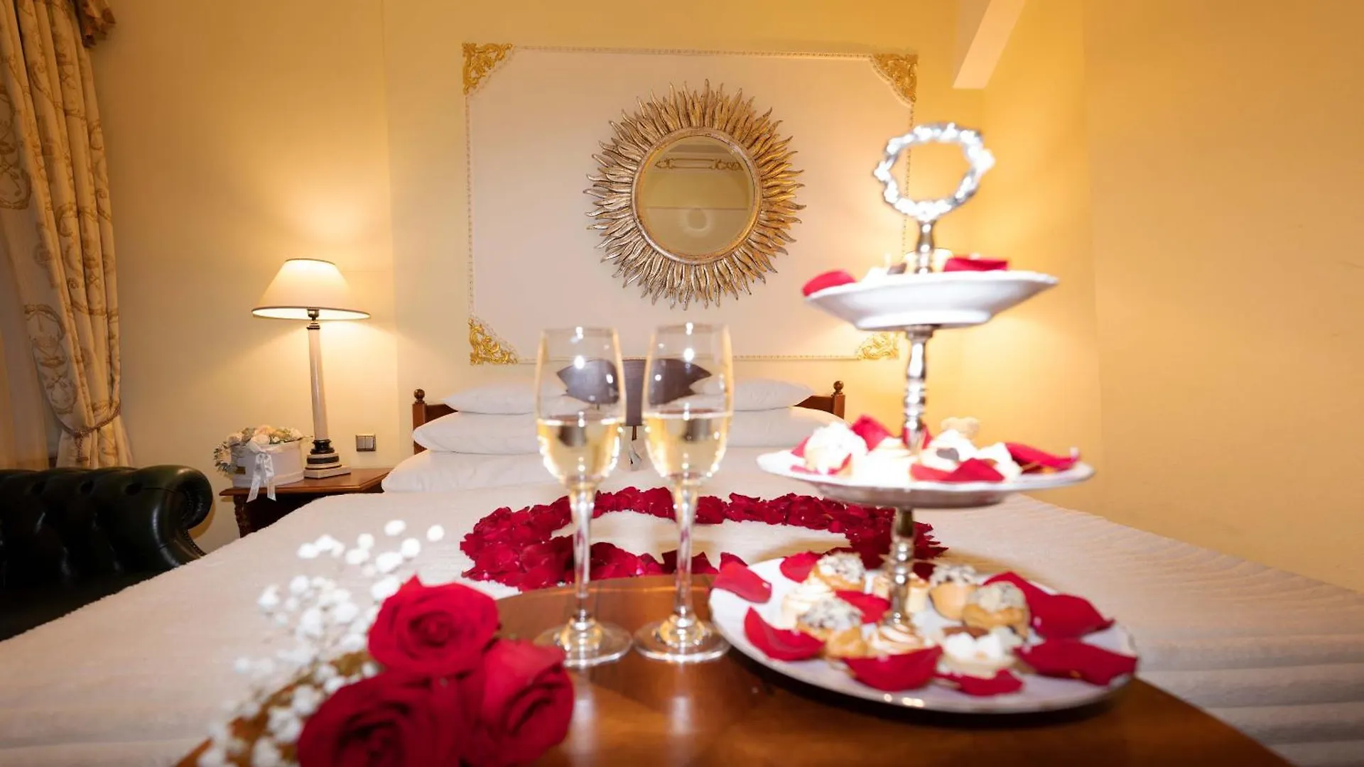 Hotel General Old Town Prague 5*,