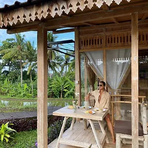 https://kidem-ubud-villas.ubudhotelsnow.com